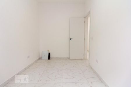 Quarto 2 de casa para alugar com 2 quartos, 59m² em Ferreira, São Paulo