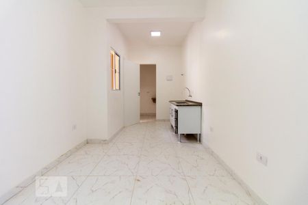 Sala de casa para alugar com 2 quartos, 59m² em Ferreira, São Paulo