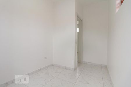 Quarto 1 de casa para alugar com 2 quartos, 59m² em Ferreira, São Paulo