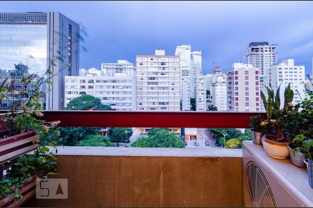 Varanda da sala de apartamento à venda com 2 quartos, 82m² em Pinheiros, São Paulo