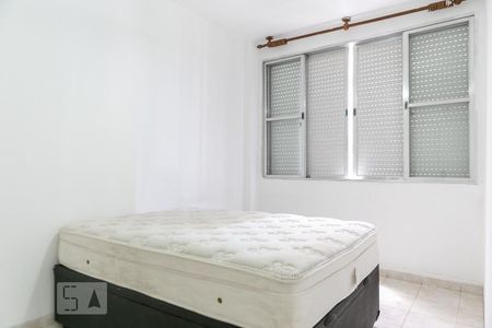 Quarto de apartamento para alugar com 1 quarto, 50m² em Aparecida, Santos