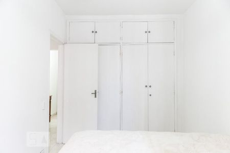 Quarto de apartamento para alugar com 1 quarto, 50m² em Aparecida, Santos