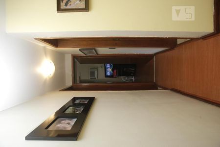 Corredor de apartamento para alugar com 2 quartos, 78m² em Vila Isabel, Rio de Janeiro