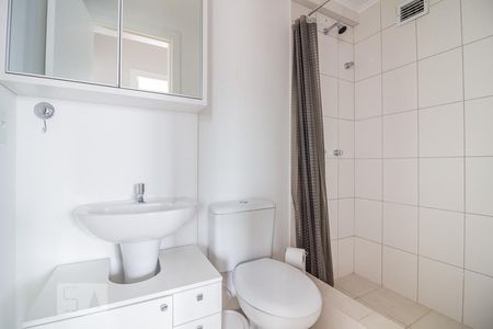 Banheiro de apartamento à venda com 2 quartos, 60m² em Partenon, Porto Alegre