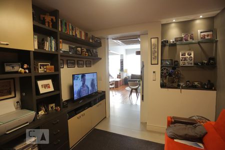 Sala de Estar de apartamento à venda com 4 quartos, 180m² em Copacabana, Rio de Janeiro