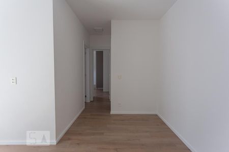 Sala de apartamento à venda com 2 quartos, 55m² em Continental, Osasco