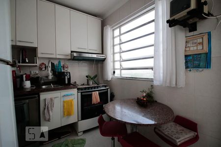 cozinha de apartamento à venda com 2 quartos, 72m² em Barra Funda, São Paulo