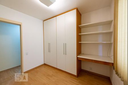 Quarto 1 de apartamento para alugar com 2 quartos, 69m² em Jardim Botânico, Rio de Janeiro