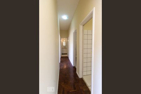 Corredor de apartamento à venda com 2 quartos, 87m² em Cosme Velho, Rio de Janeiro