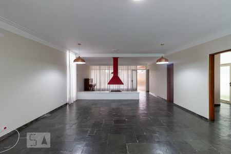 Sala de casa de condomínio para alugar com 4 quartos, 320m² em Alphaville, Santana de Parnaíba