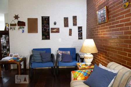 Sala de casa à venda com 3 quartos, 180m² em Parque Continental, São Paulo