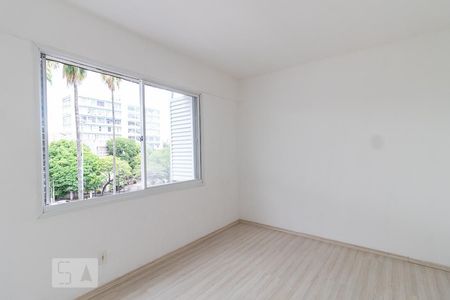 Dormitório de apartamento à venda com 1 quarto, 57m² em Bom Fim, Porto Alegre