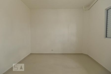 Quarto/Sala de casa para alugar com 1 quarto, 35m² em Água Rasa, São Paulo