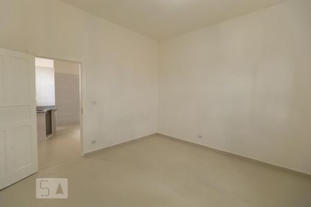 Quarto/Sala de casa para alugar com 1 quarto, 35m² em Água Rasa, São Paulo