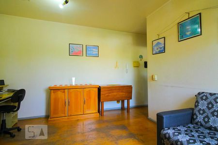 Sala de apartamento para alugar com 2 quartos, 56m² em Protásio Alves, Porto Alegre