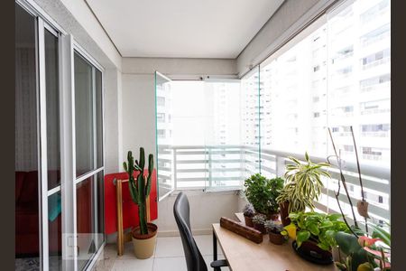 Varanda de apartamento à venda com 2 quartos, 70m² em Centro, Osasco