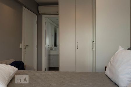 Suíte de apartamento para alugar com 2 quartos, 68m² em Mirandópolis, São Paulo