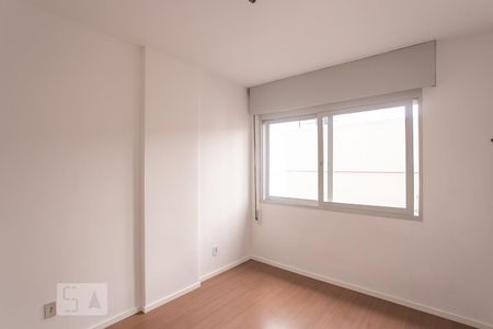 Suíte de apartamento para alugar com 1 quarto, 38m² em Centro Histórico, Porto Alegre