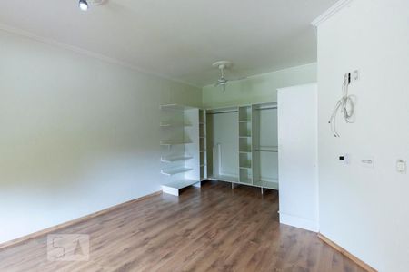 Suite de casa à venda com 4 quartos, 380m² em Parque Taquaral, Campinas