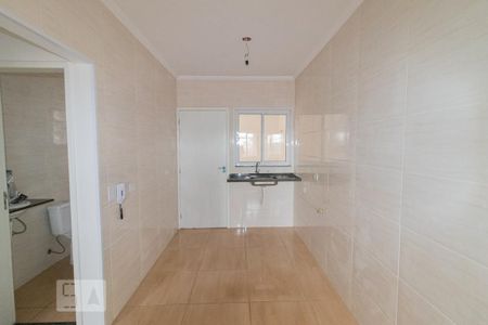 Cozinha de apartamento à venda com 2 quartos, 48m² em Vila Portuguesa, São Paulo