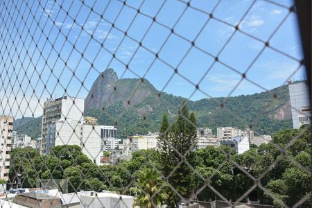 Vista da Sala de apartamento à venda com 2 quartos, 76m² em Botafogo, Rio de Janeiro