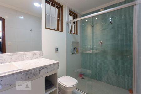 Banheiro da Suite 1 de casa para alugar com 3 quartos, 190m² em Jardim Bonfiglioli, São Paulo