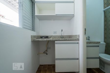 Cozinha de kitnet/studio para alugar com 1 quarto, 25m² em Brooklin, São Paulo