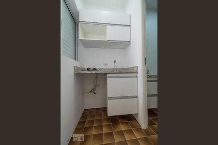 Cozinha de kitnet/studio para alugar com 1 quarto, 25m² em Brooklin, São Paulo