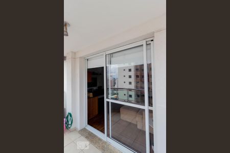 Varanda de apartamento para alugar com 2 quartos, 80m² em Pinheiros, São Paulo