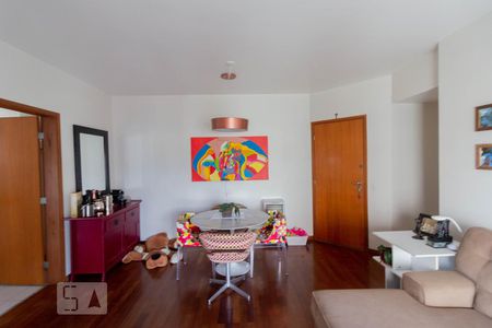 Sala de apartamento para alugar com 2 quartos, 80m² em Pinheiros, São Paulo