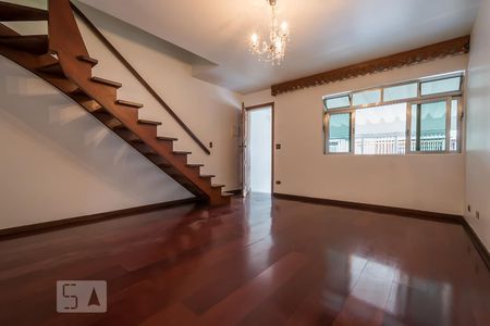 Sala de casa para alugar com 2 quartos, 130m² em Santo Amaro, São Paulo