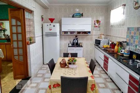 Cozinha de casa à venda com 3 quartos, 275m² em Conceição, Diadema