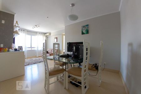 Sala de apartamento à venda com 2 quartos, 66m² em Rio Branco, Porto Alegre