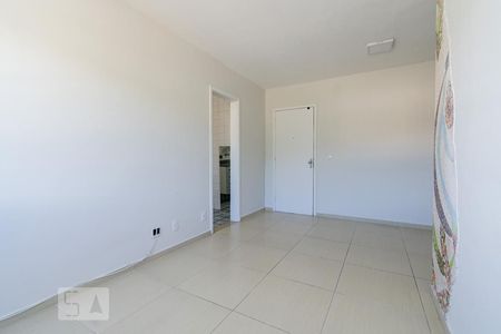 Sala de apartamento para alugar com 2 quartos, 60m² em Freguesia (jacarepaguá), Rio de Janeiro