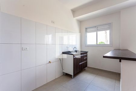 Sala e Cozinha de apartamento para alugar com 2 quartos, 45m² em Vila Eldizia, Santo André