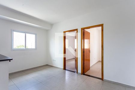 Sala e Cozinha de apartamento para alugar com 2 quartos, 45m² em Vila Eldizia, Santo André