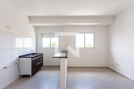 Sala e Cozinha de apartamento para alugar com 2 quartos, 45m² em Vila Eldizia, Santo André