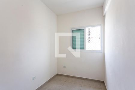 Quarto 1 de apartamento para alugar com 2 quartos, 45m² em Vila Eldizia, Santo André