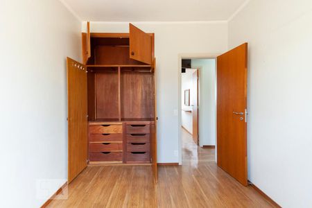 Quarto 2 de apartamento para alugar com 3 quartos, 75m² em Vila Iza, Campinas