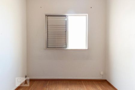 Quarto 2 de apartamento para alugar com 3 quartos, 75m² em Vila Iza, Campinas