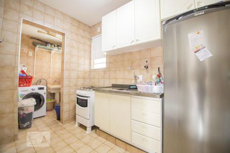 cozinha de apartamento à venda com 3 quartos, 70m² em Jardim García, Campinas