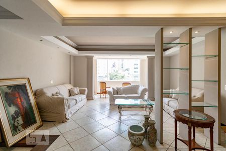 Apartamento para alugar com 4 quartos, 161m² em Santo Antônio, Belo Horizonte