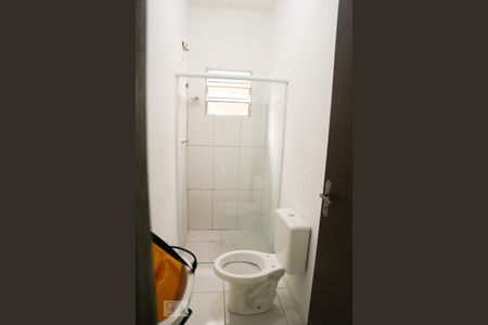 Banheiro de casa para alugar com 1 quarto, 45m² em Jardim Oriental, São Paulo