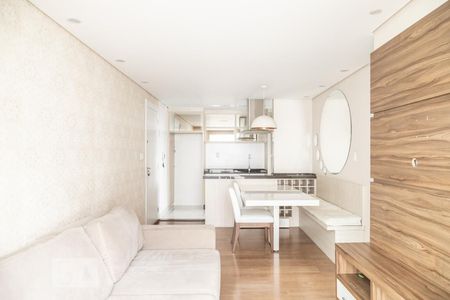 Sala de apartamento à venda com 3 quartos, 67m² em Vila Jacuí, São Paulo