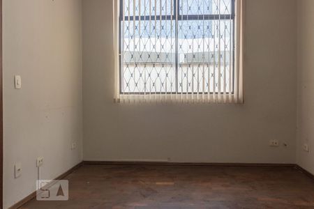 Sala de casa para alugar com 4 quartos, 140m² em Barro Preto, Belo Horizonte