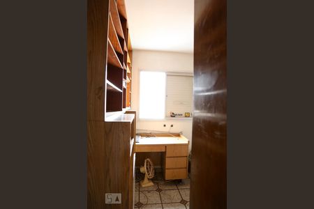 Quarto 1 de apartamento para alugar com 2 quartos, 56m² em Mirandópolis, São Paulo