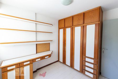 Quarto 2 de apartamento para alugar com 2 quartos, 65m² em Santa Rosa, Niterói