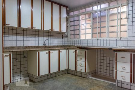 Cozinha de casa para alugar com 1 quarto, 100m² em Candangolândia, Brasília