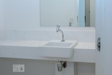 Lavabo de kitnet/studio para alugar com 1 quarto, 36m² em Cidade Monções, São Paulo