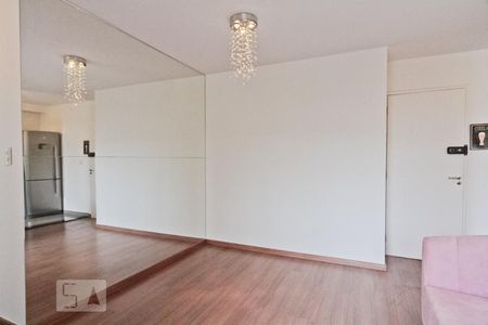 Sala de apartamento para alugar com 2 quartos, 48m² em Casa Verde, São Paulo